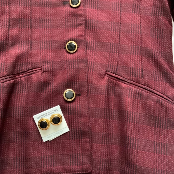 Jacket/skirt set with matching earrings - Picture 6 of 10